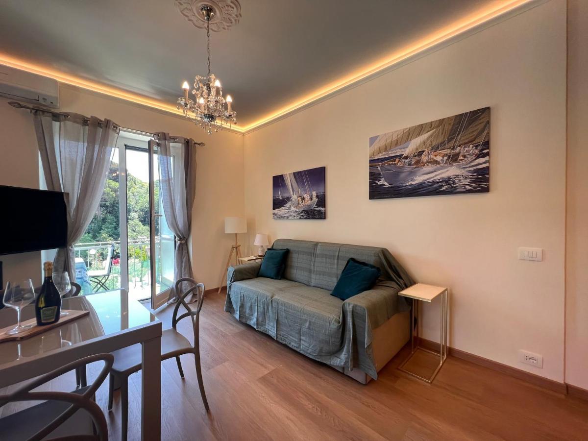 Val Di Sole 19-Iii Piano- Vista Mare- Vista Collina-Wifi 100Mg-Aria Condizionata In Tutte Le Stanze -L'Appartamento E' Stato Completamente Rinnovato Nel 2023 Rapallo Ngoại thất bức ảnh