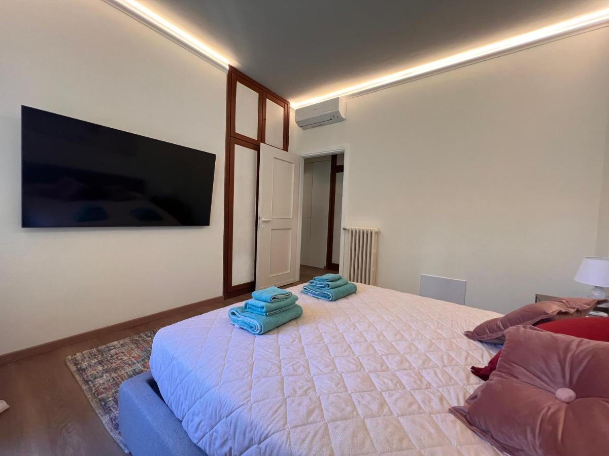 Val Di Sole 19-Iii Piano- Vista Mare- Vista Collina-Wifi 100Mg-Aria Condizionata In Tutte Le Stanze -L'Appartamento E' Stato Completamente Rinnovato Nel 2023 Rapallo Ngoại thất bức ảnh