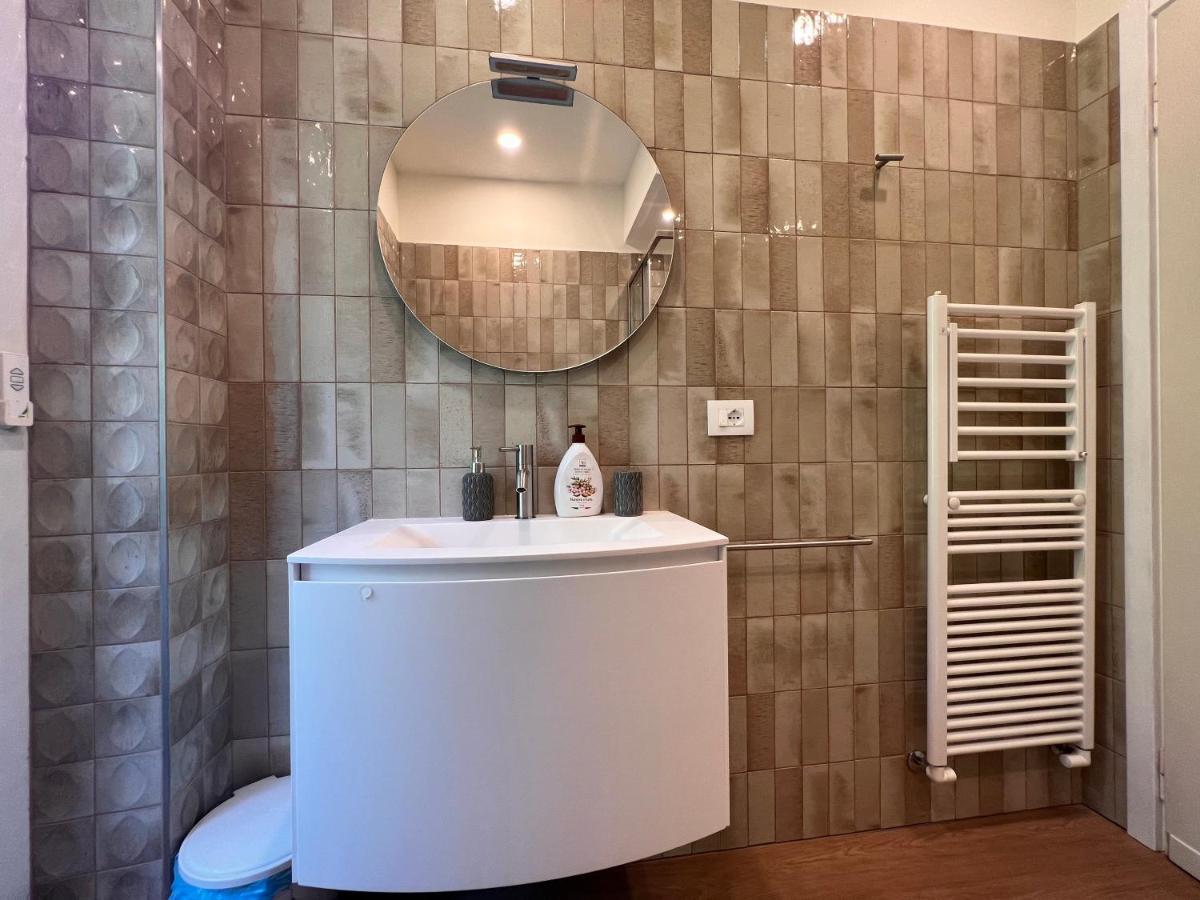 Val Di Sole 19-Iii Piano- Vista Mare- Vista Collina-Wifi 100Mg-Aria Condizionata In Tutte Le Stanze -L'Appartamento E' Stato Completamente Rinnovato Nel 2023 Rapallo Ngoại thất bức ảnh