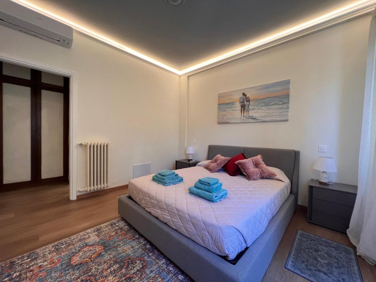 Val Di Sole 19-Iii Piano- Vista Mare- Vista Collina-Wifi 100Mg-Aria Condizionata In Tutte Le Stanze -L'Appartamento E' Stato Completamente Rinnovato Nel 2023 Rapallo Ngoại thất bức ảnh